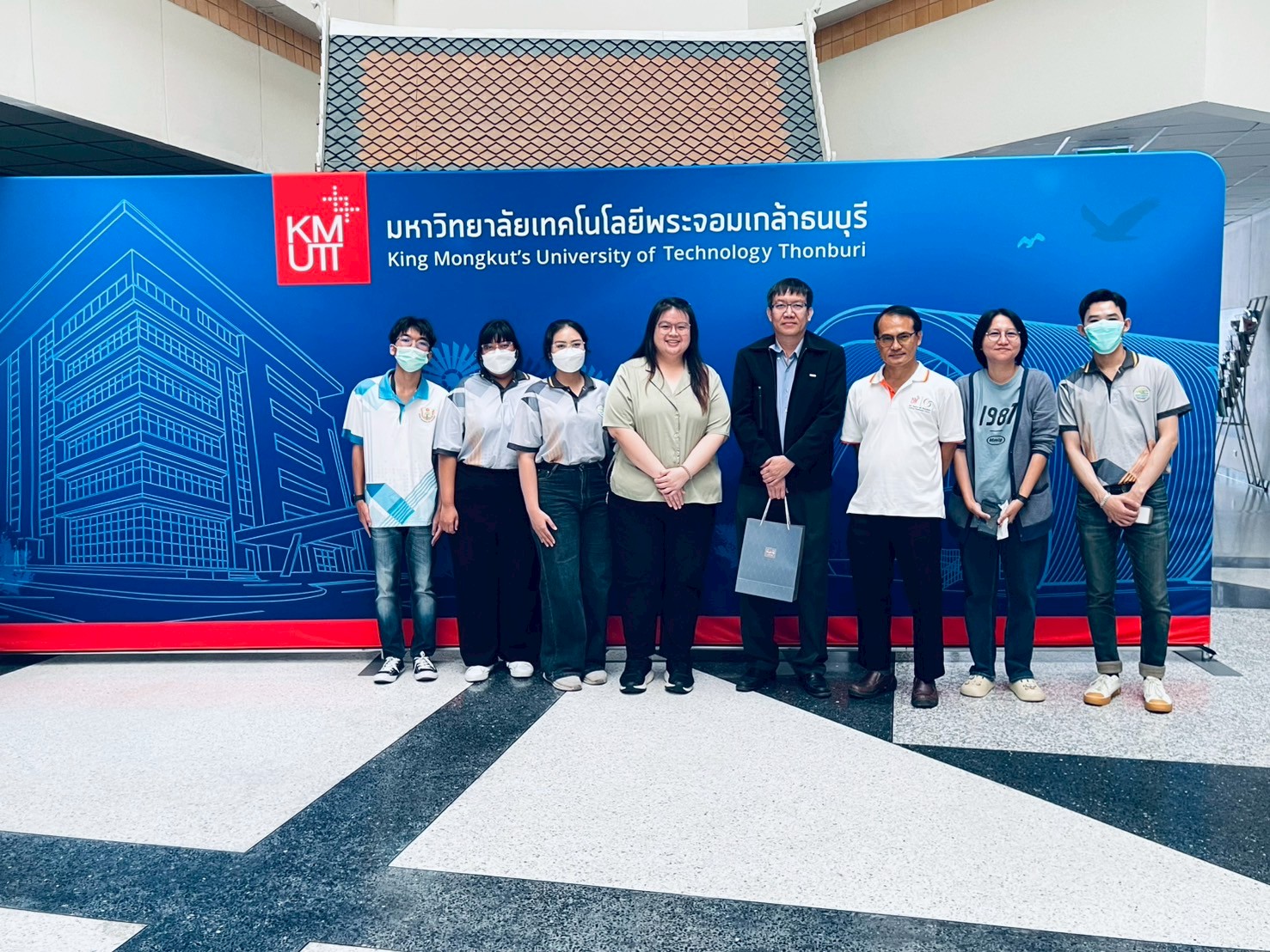 คณะเกษตรศาสตร์ ทรัพยากรธรรมชาติและสิ่งแวดล้อม มหาวิทยาลัยนเรศวร ในโอกาสเข้าเยี่ยมชมห้องปฏิบัติการ RMT SSF และ EPP